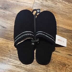 Joy Spun NWT Cozy Black Slippers with White Stitching Size 10.